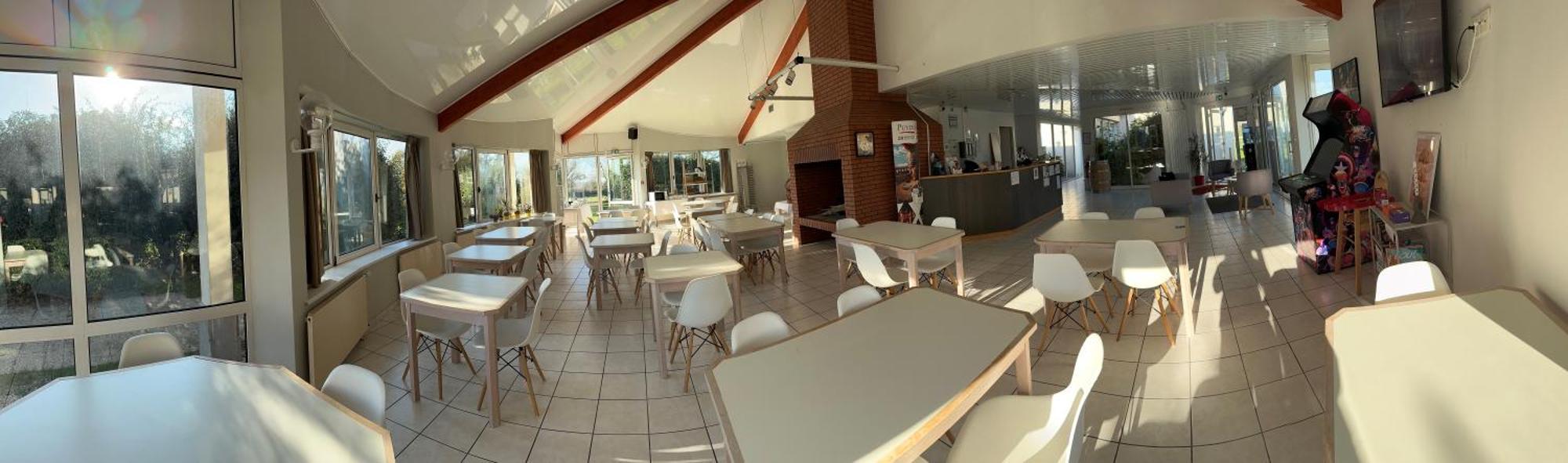 Hotel La Petite Auberge 查姆布里陶德 外观 照片