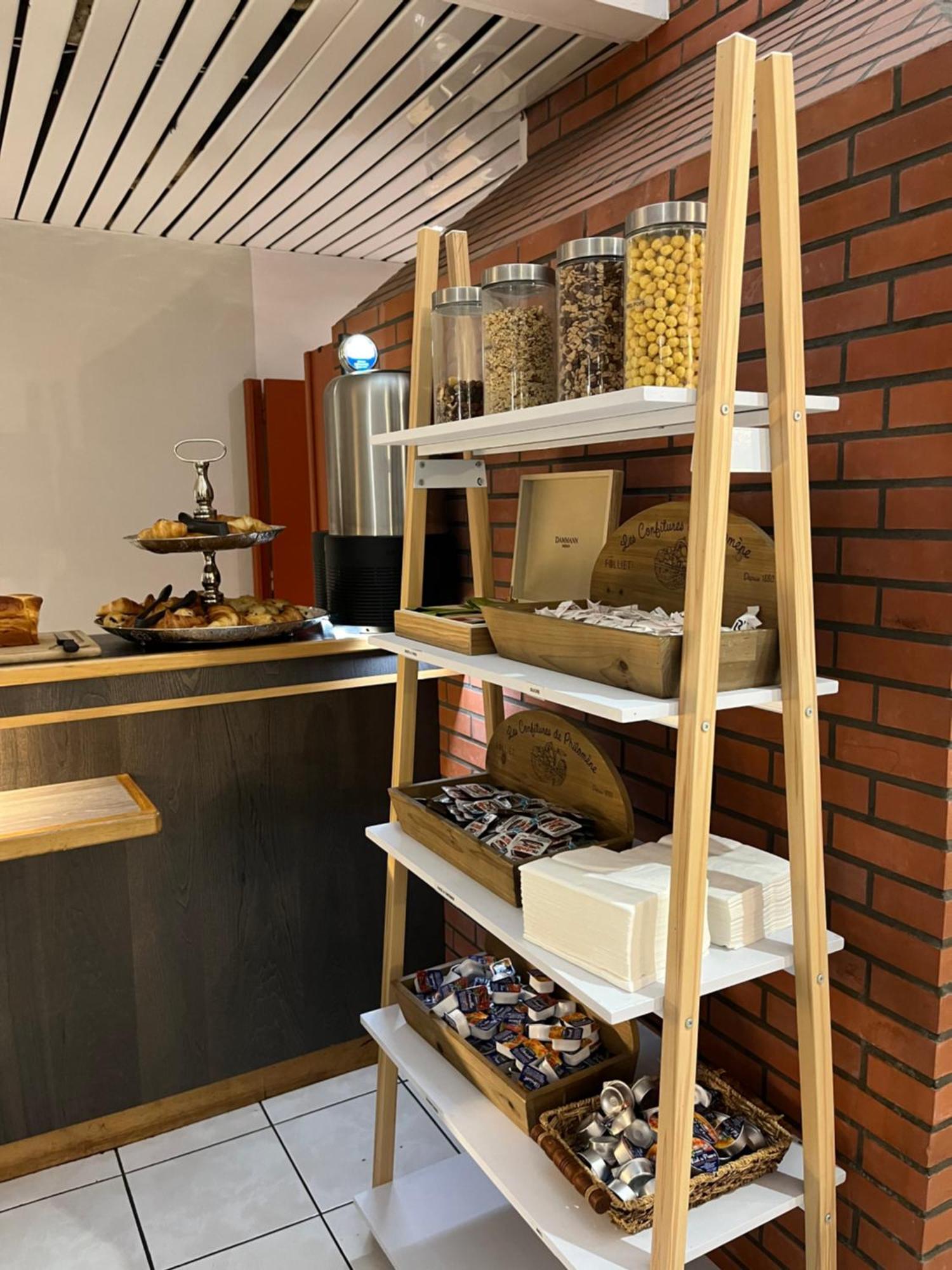 Hotel La Petite Auberge 查姆布里陶德 外观 照片